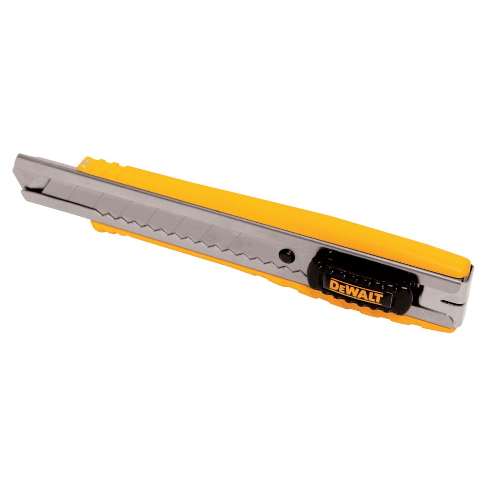 18 millimeter Snap off knife.